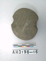 藏品(大砝碼型石網墜)的圖片